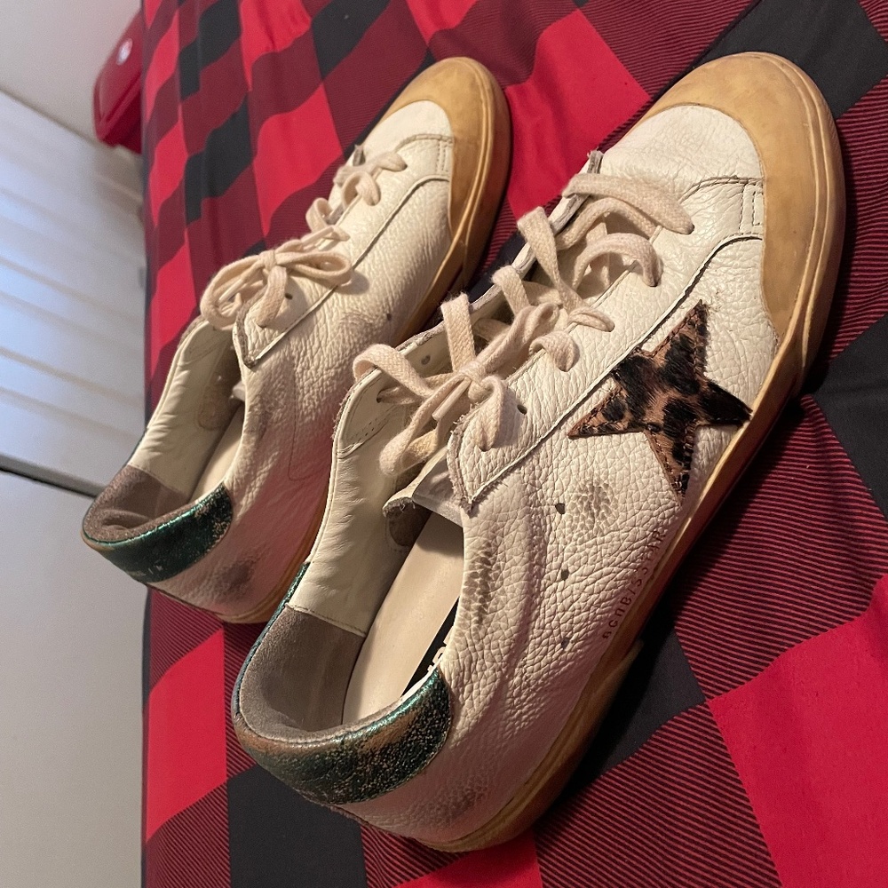 GOLDEN GOOSE SUPERSTAR